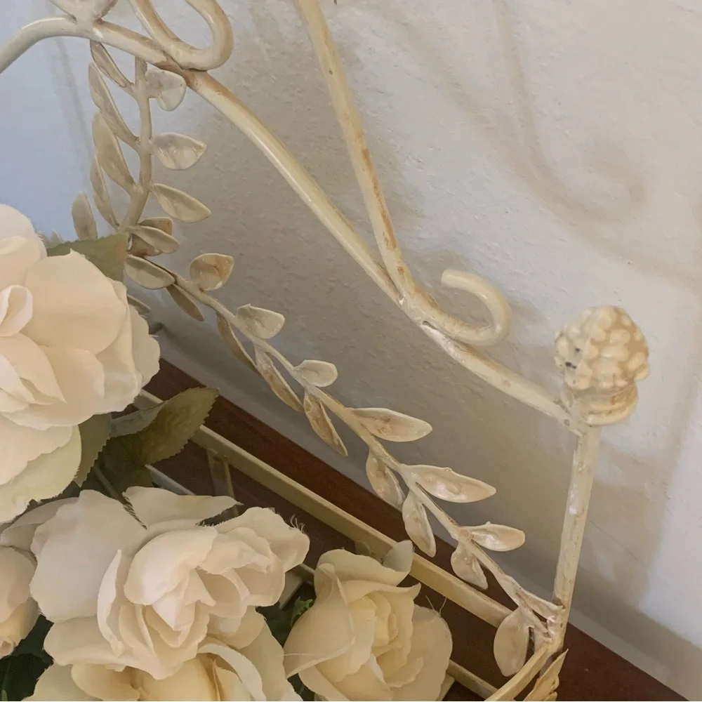 Iron / Metal decorative Shelf